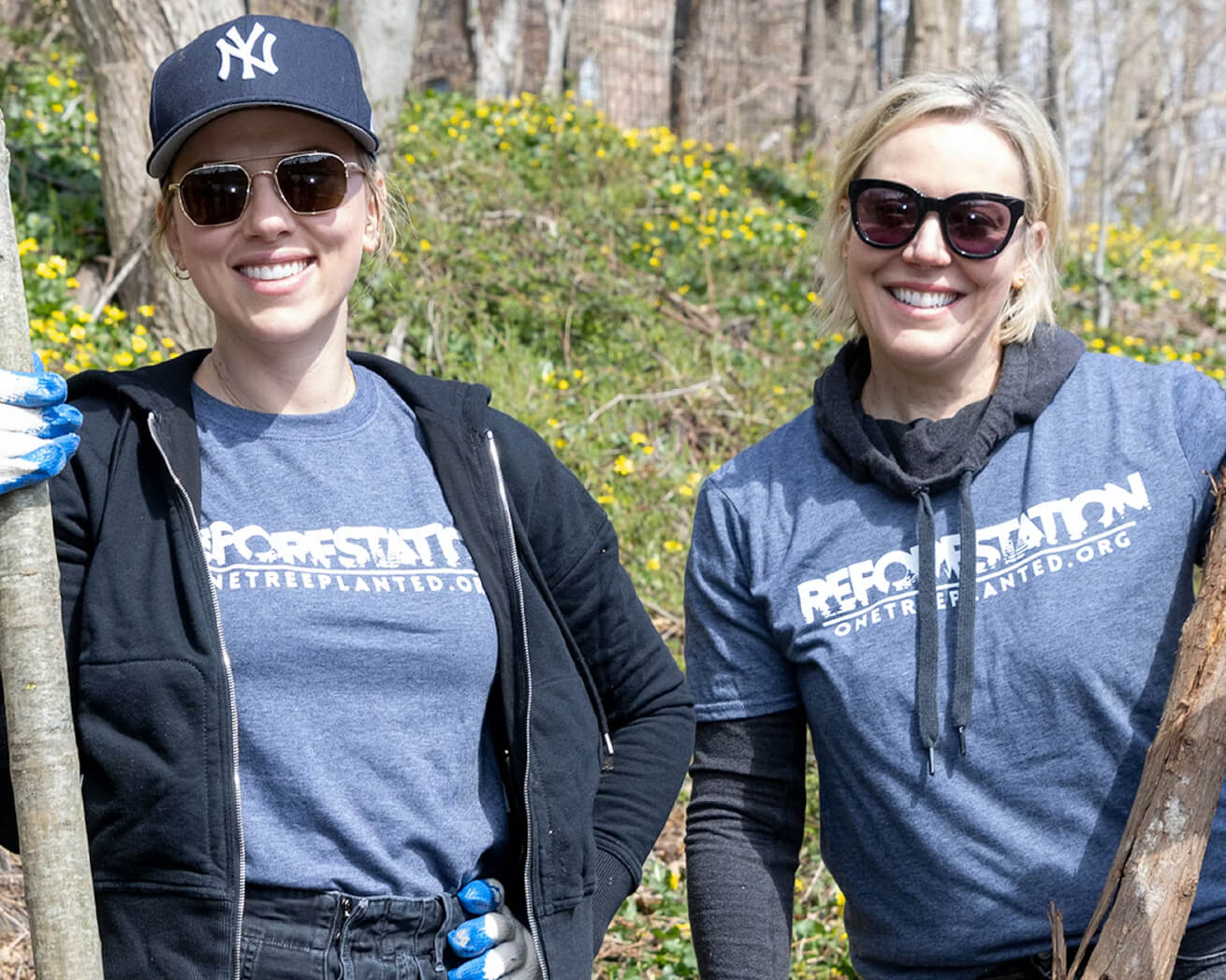 Scarlett Johansson wearing One Tree Planted Reforestation T-shirt in grey